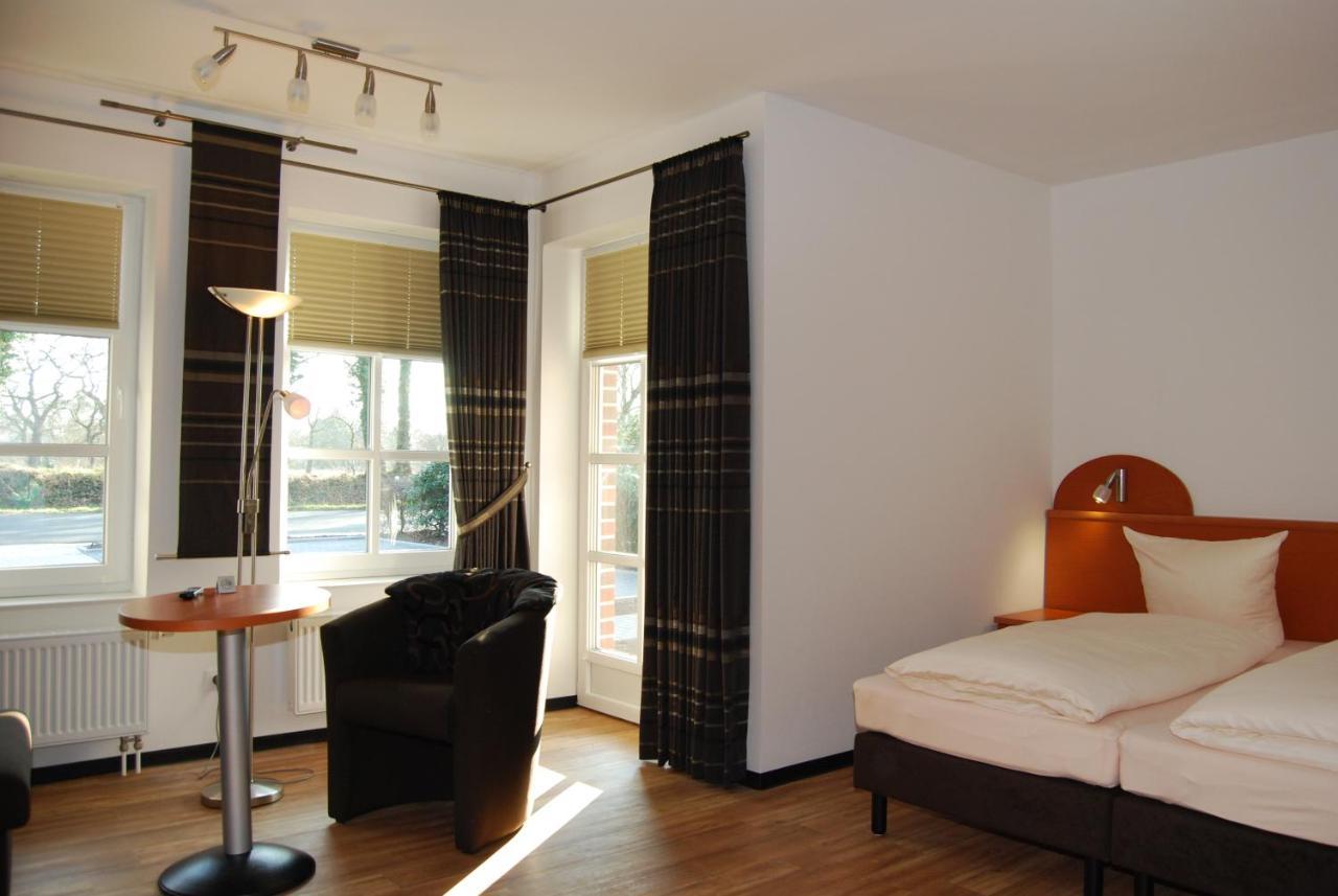 Hotel Waldquelle Aurich Esterno foto