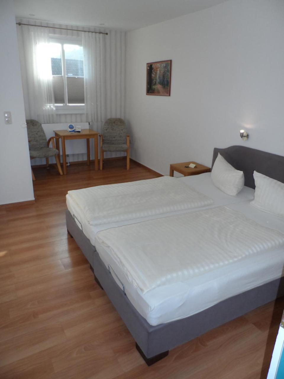 Hotel Waldquelle Aurich Esterno foto